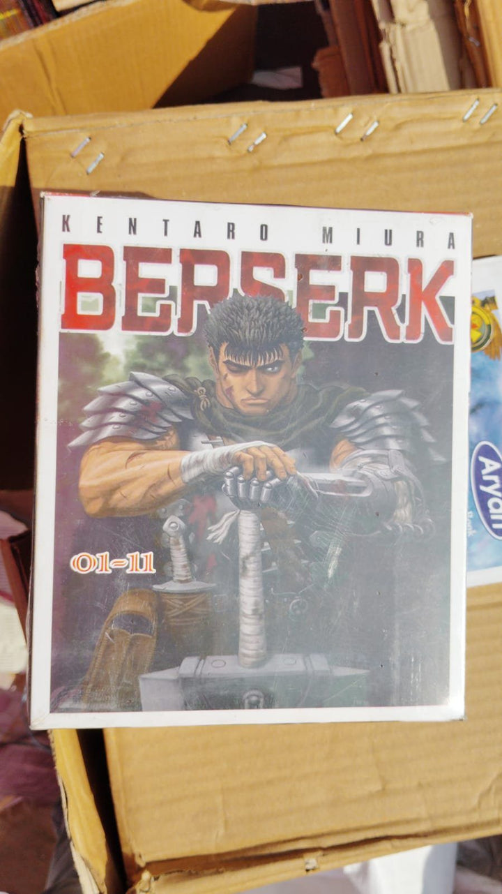 Berserk Volume 1 to 11 - Box set